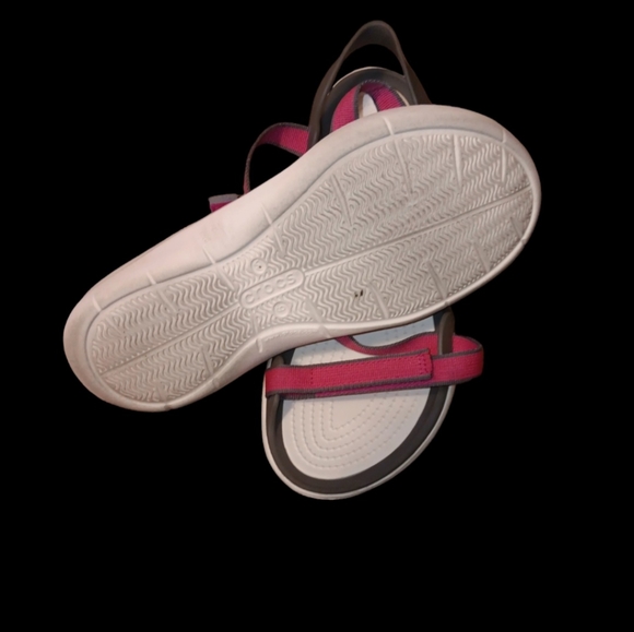 Crocs - Picture 7 of 7